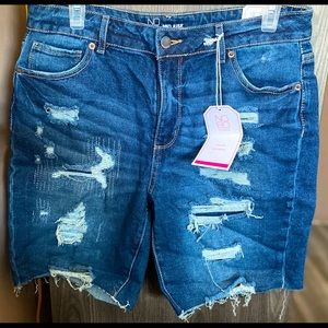 Women’s shorts